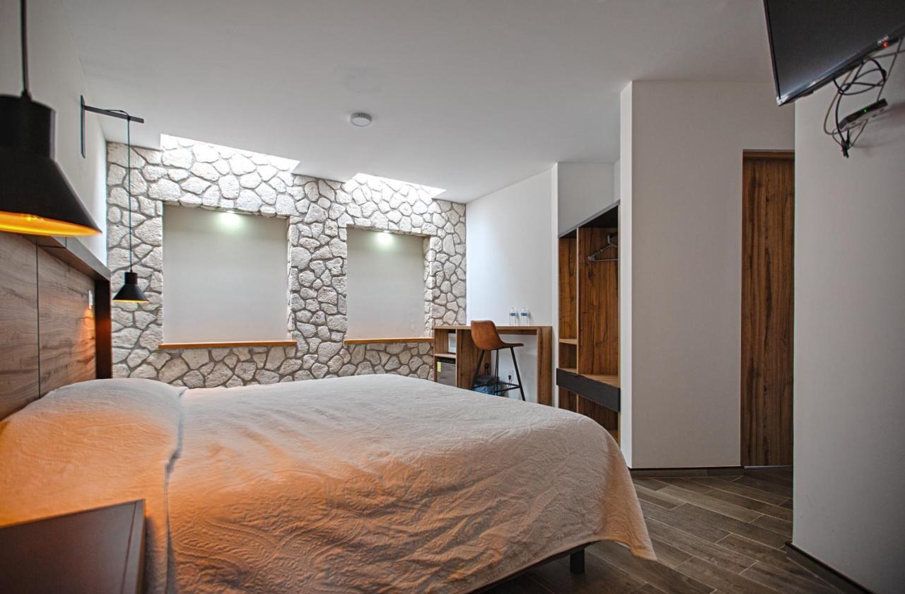 ברנל Hotel La Cuesta Toscana מראה חיצוני תמונה