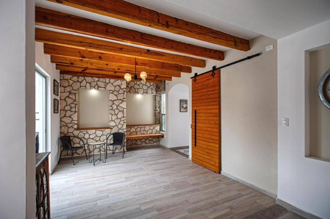 ברנל Hotel La Cuesta Toscana מראה חיצוני תמונה